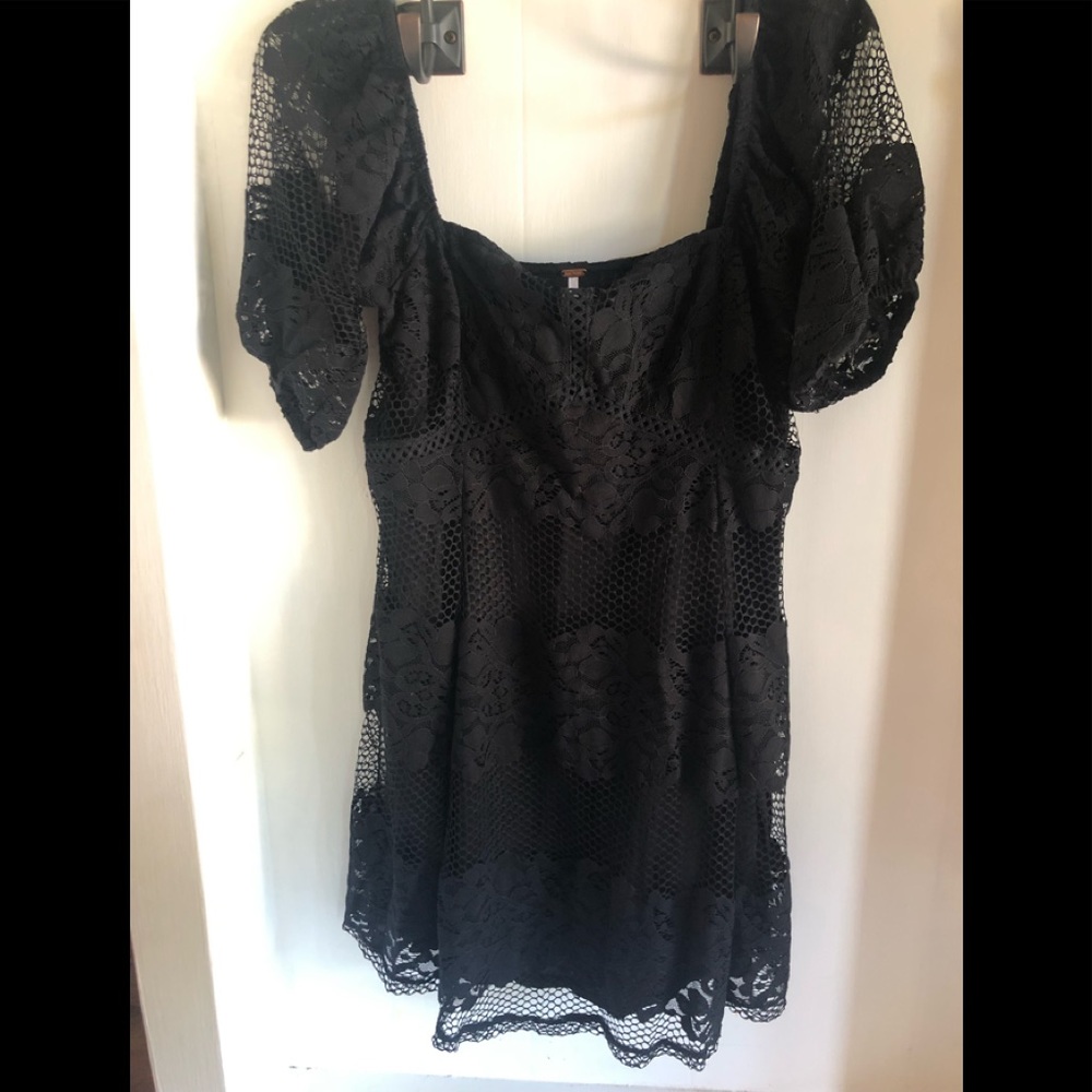 Black lace mini dress ◾️ SMALL ◾️ Free People